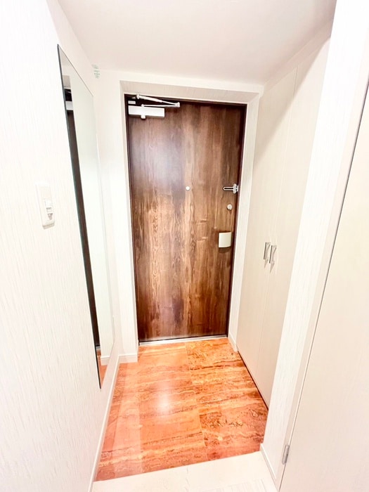 物件内観写真22　(玄関)