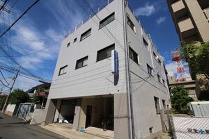 畠山マンション外観写真