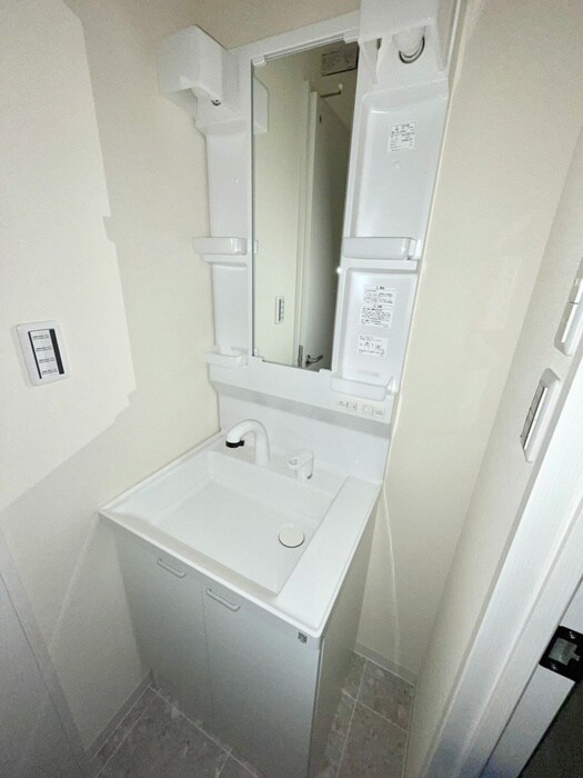 物件内観写真12　(洗面)