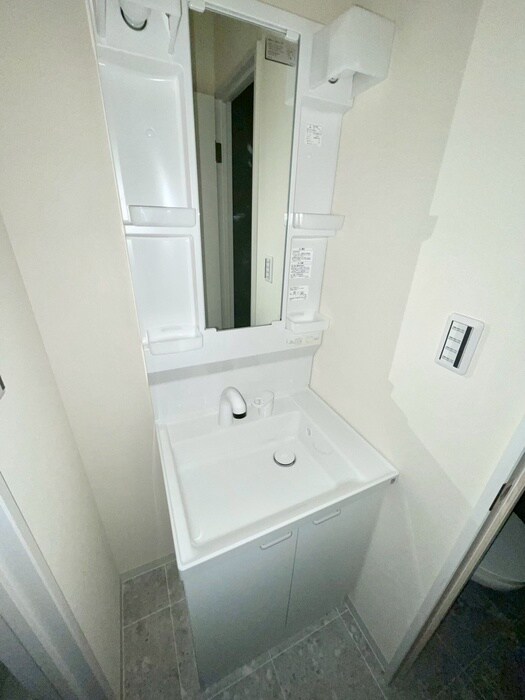 物件内観写真12　(洗面)