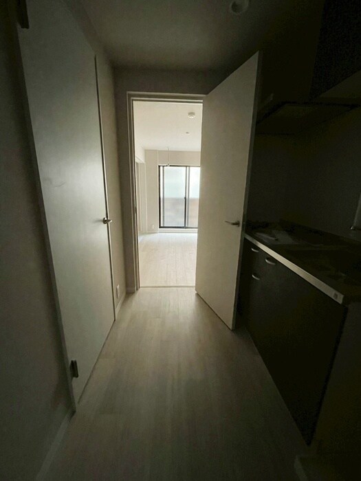 物件内観写真17　(廊下)