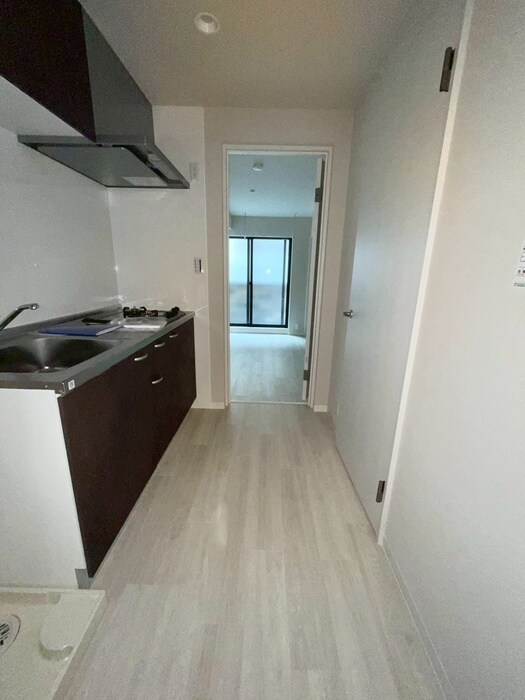 物件内観写真17　(廊下)