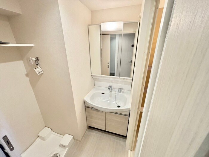 物件内観写真10　(洗面)