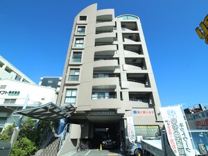パークロイヤル外観写真