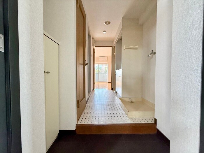 物件内観写真19　(廊下)