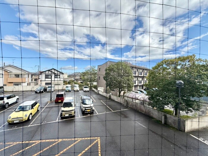 物件内観写真22　(室内からの展望)