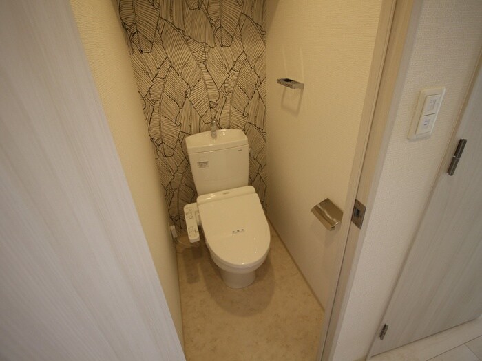 物件内観写真9　(トイレ)