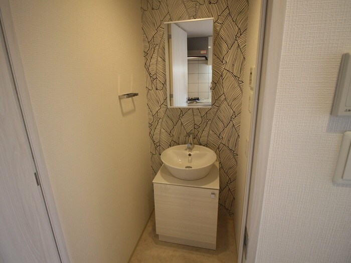 物件内観写真10　(洗面)