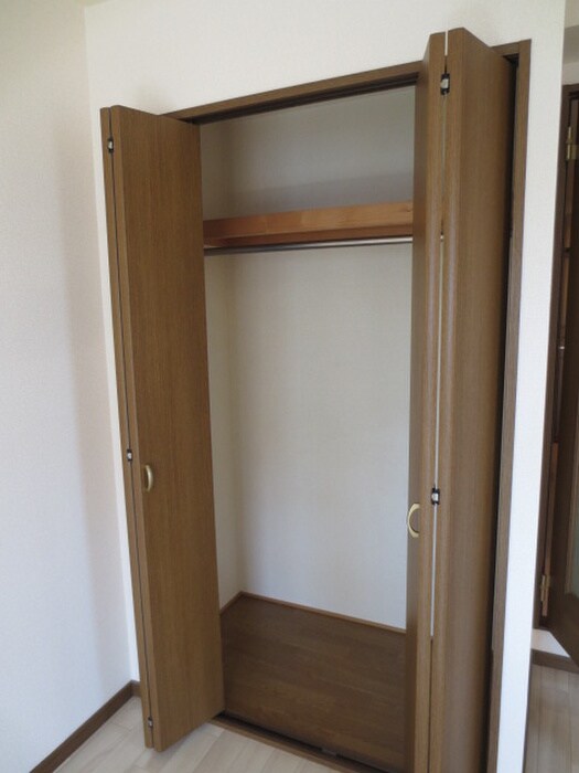 物件内観写真14　(収納)