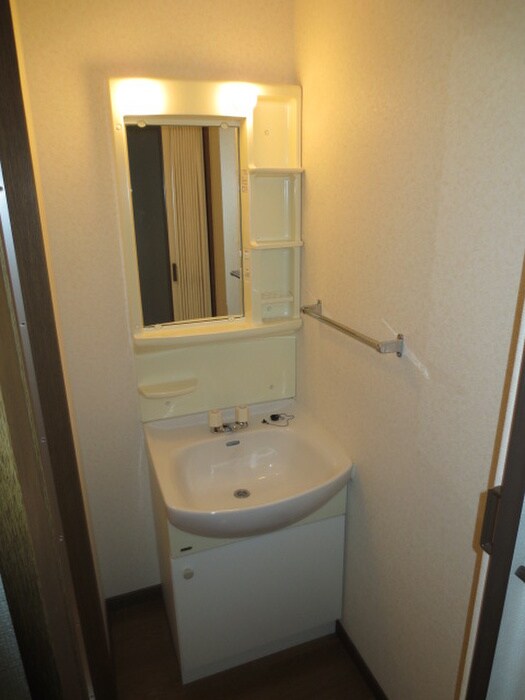 物件内観写真15　(洗面)