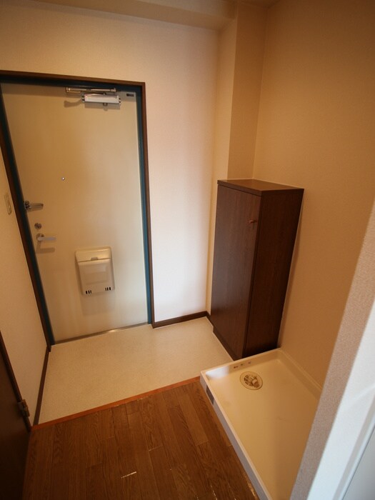 物件内観写真20　(玄関)