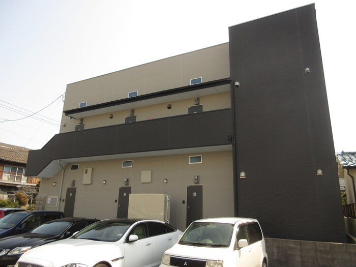 物件外観写真2　(外観写真)