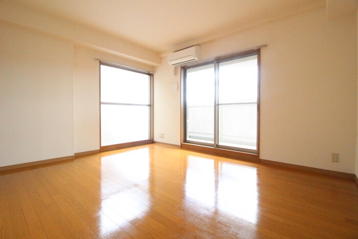 物件内観写真6　(居室)