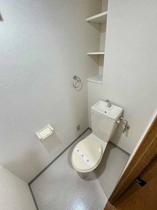 物件内観写真7　(トイレ)