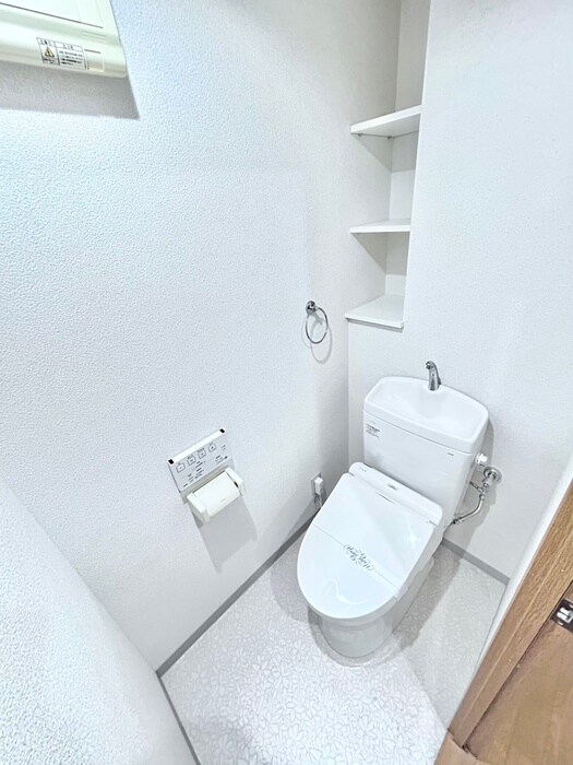 物件内観写真10　(トイレ)