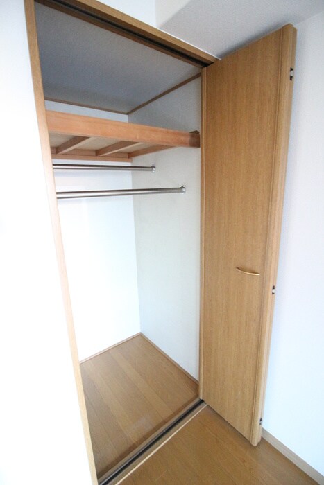 物件内観写真11　(収納)