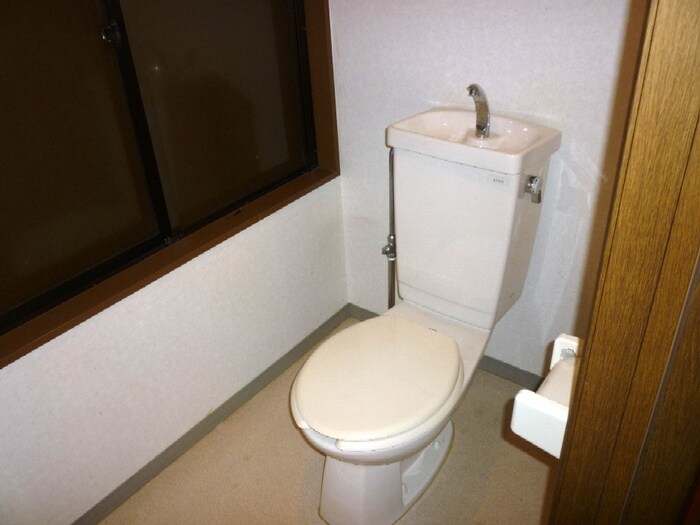 物件内観写真9　(トイレ)