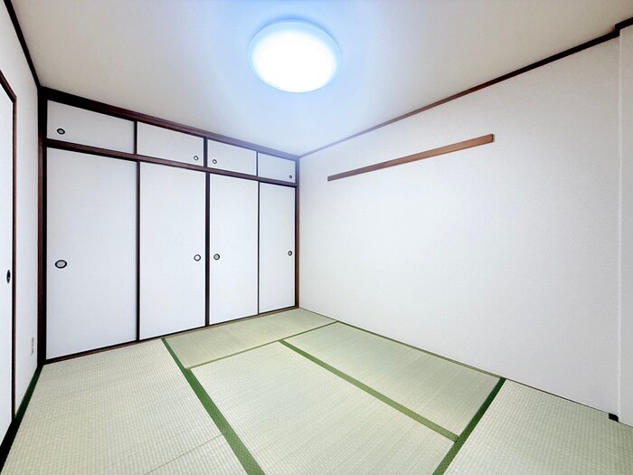 物件内観写真8　(居室)