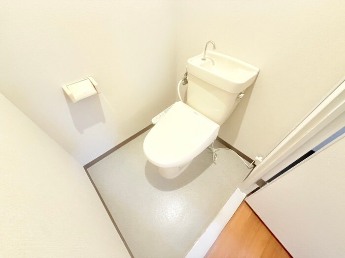 物件内観写真12　(トイレ)