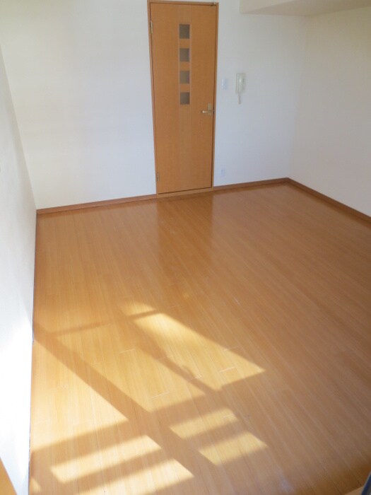 物件内観写真8　(内観写真)