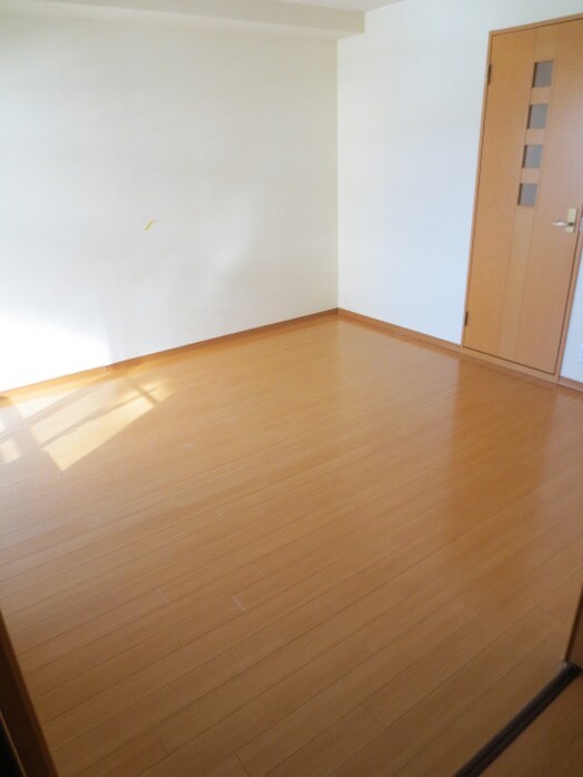 物件内観写真15　(居室)