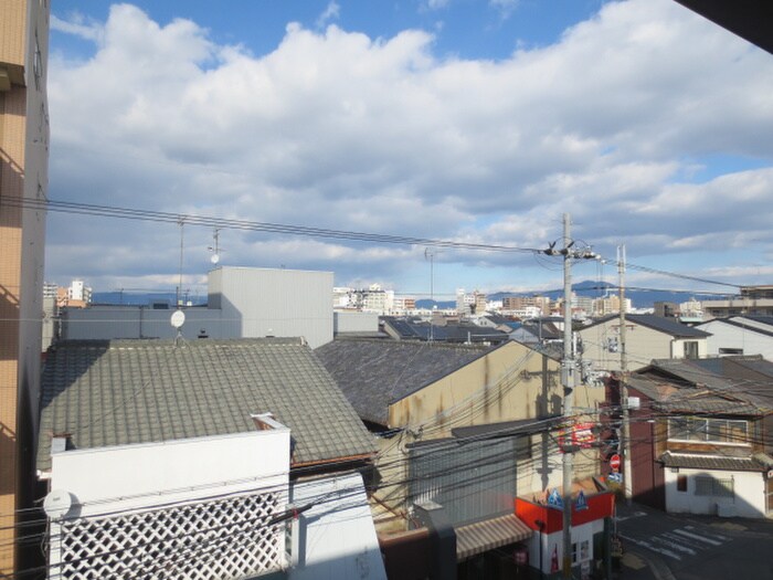 物件内観写真17　(室内からの展望)