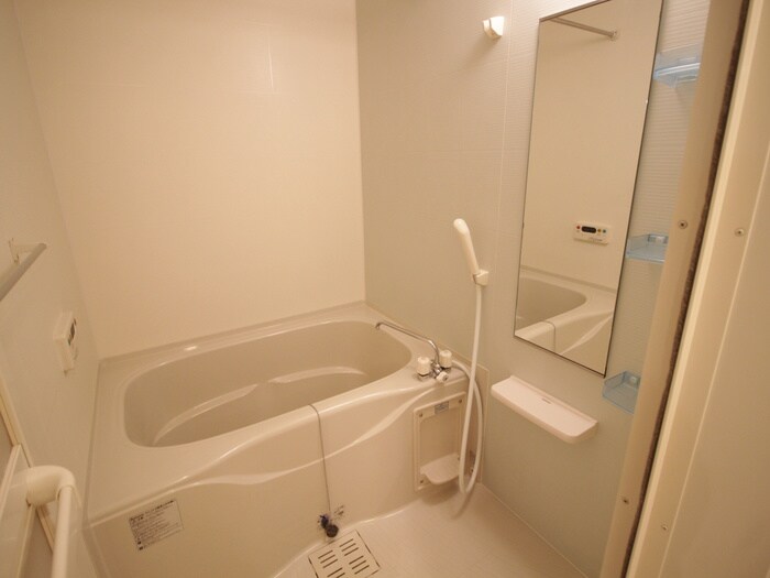 物件内観写真12　(バス／シャワールーム等)