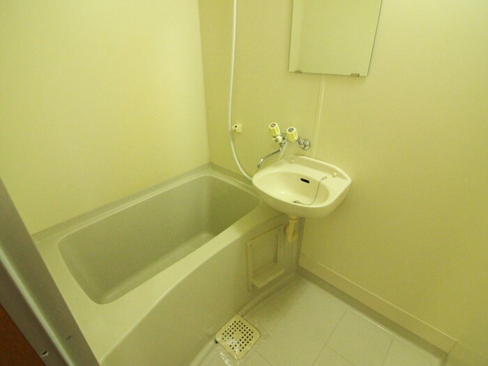 物件内観写真9　(バス／シャワールーム等)