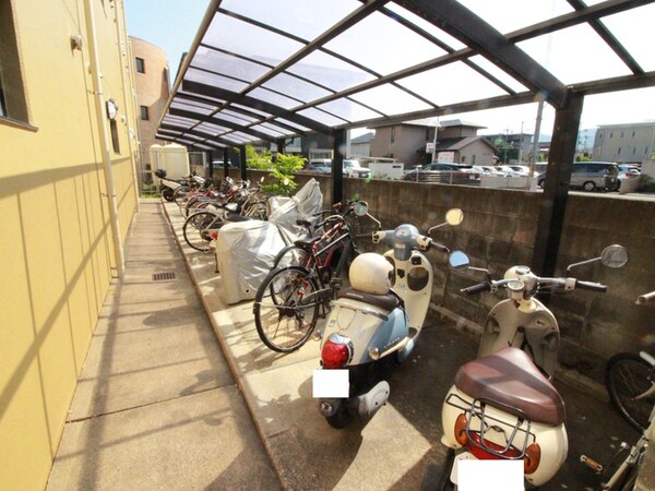 駐輪場