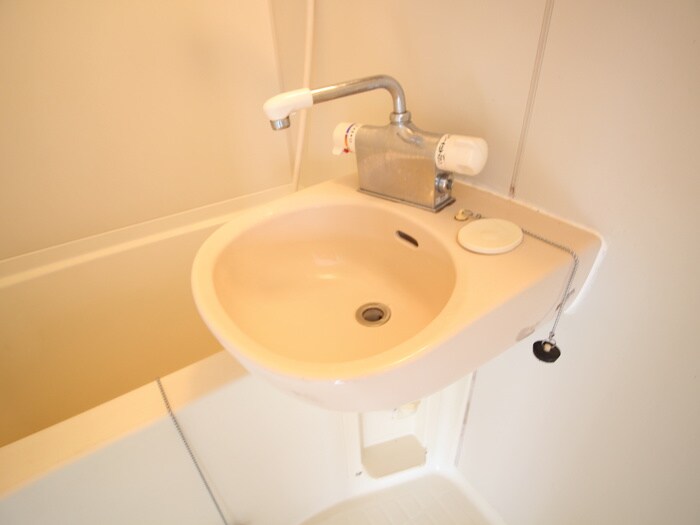 物件内観写真11　(洗面)