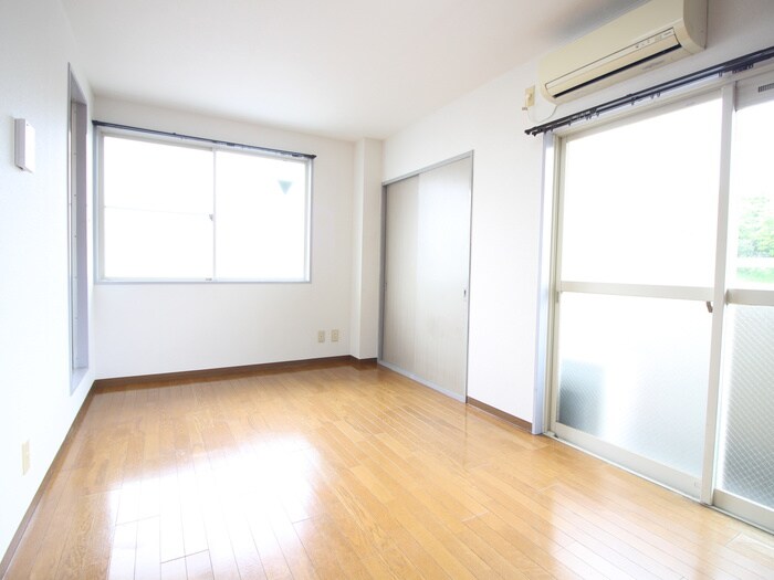 物件内観写真20　(居室)