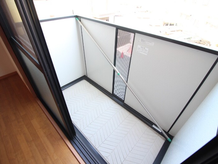 物件内観写真16　(ベランダ・バルコニー)