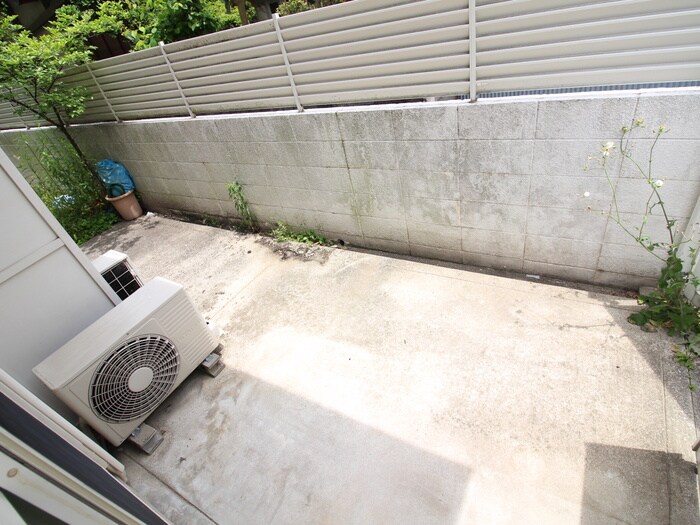 物件内観写真13　(ベランダ・バルコニー)