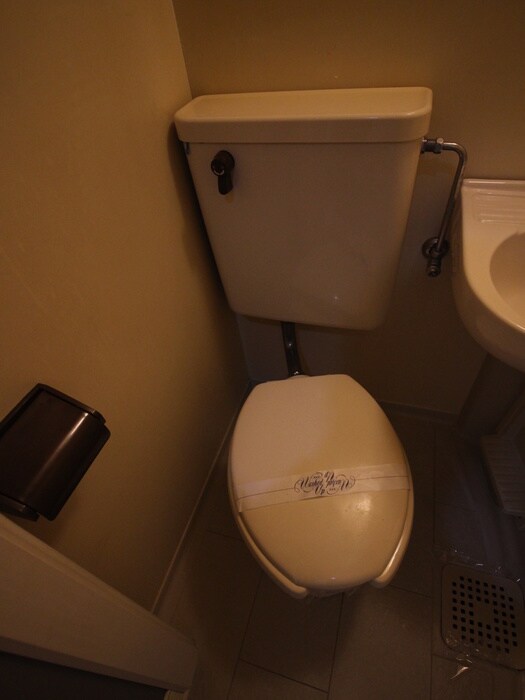 物件内観写真16　(トイレ)