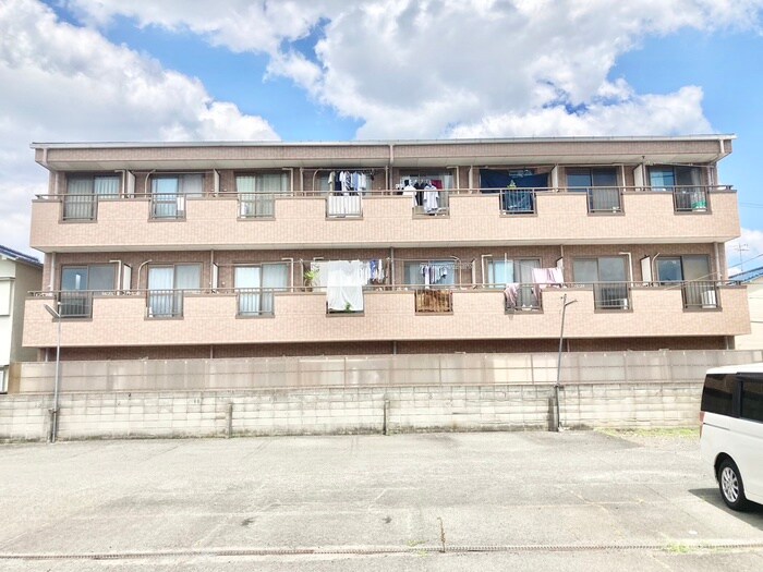 物件外観写真3　(外観写真)