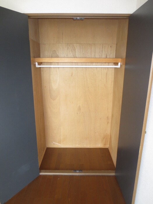 物件内観写真13　(収納)