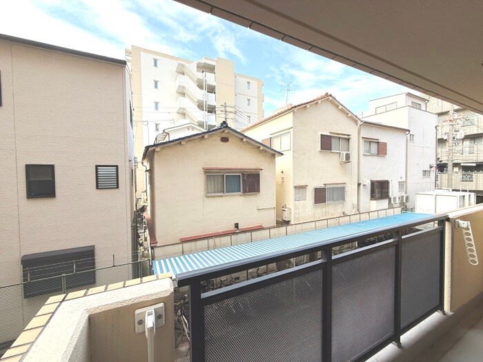 物件内観写真17　(室内からの展望)