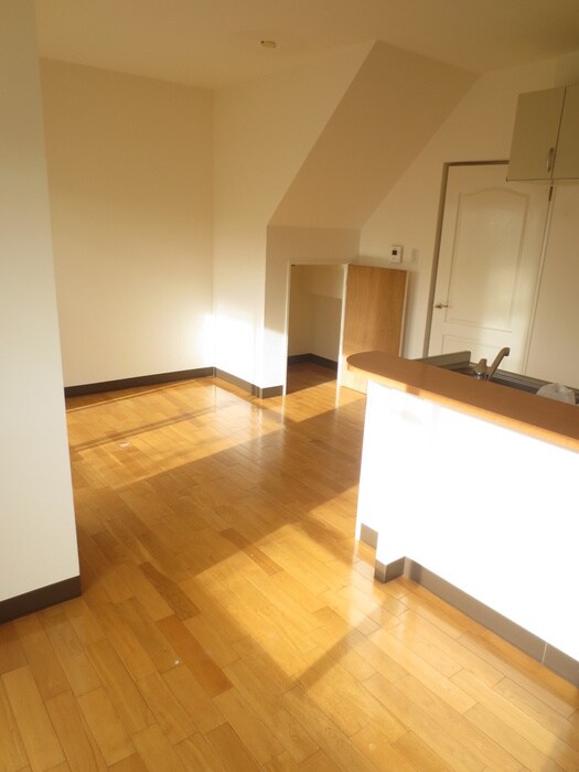 物件内観写真13　(居室)