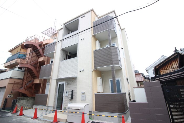 物件外観写真1　(外観写真)