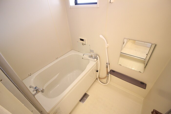 物件内観写真12　(バス／シャワールーム等)