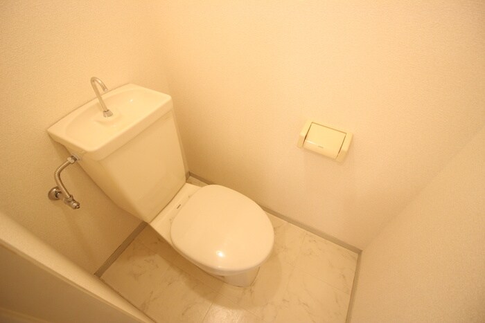 物件内観写真13　(トイレ)