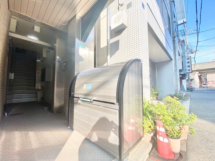 物件外観写真3　(建物設備)