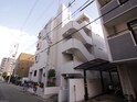 マンション　トリン