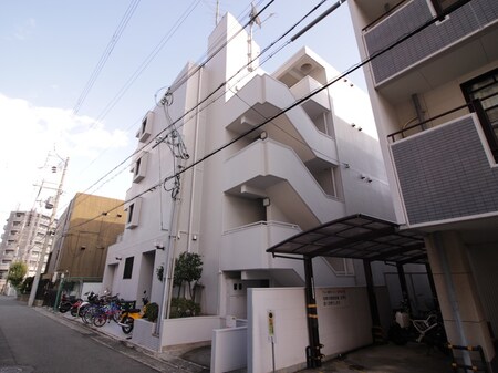 マンション　トリン外観写真