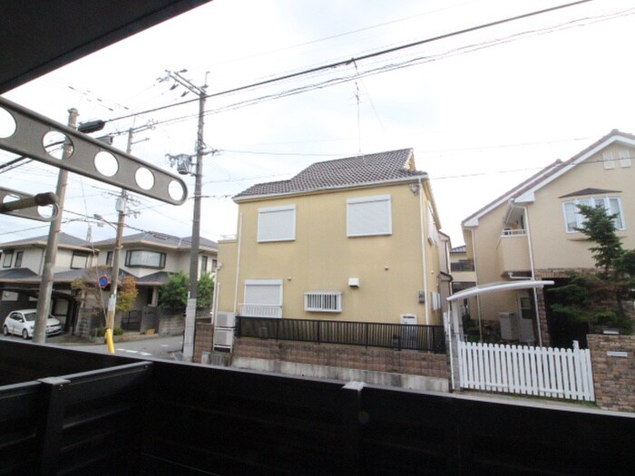 物件内観写真14　(室内からの展望)