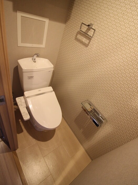 物件内観写真9　(トイレ)