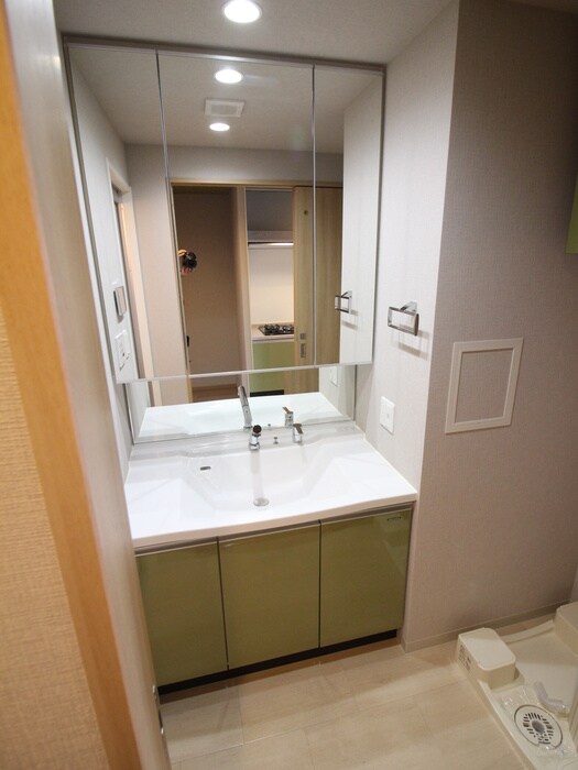 物件内観写真12　(洗面)