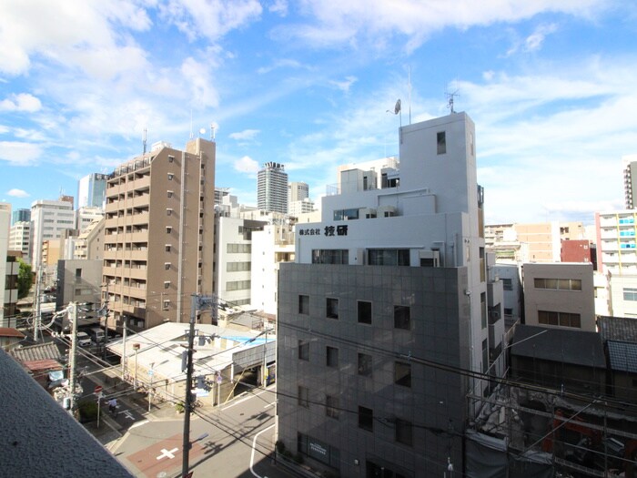 物件内観写真21　(室内からの展望)