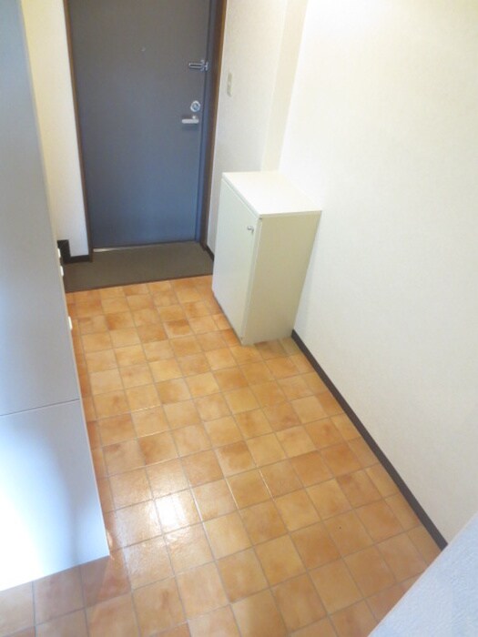 物件内観写真9　(廊下)