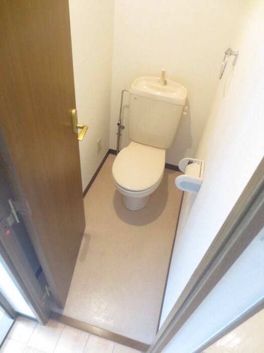 物件内観写真11　(トイレ)